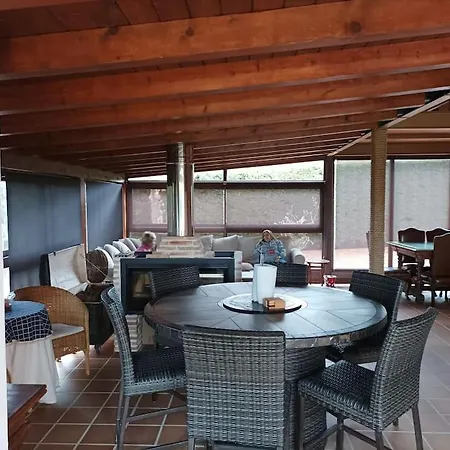 Dom wakacyjny Acogedora Casa Rural A 7 Min De La Pinilla Fresno de Cantespino
