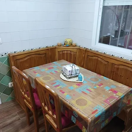 Dom wakacyjny Acogedora Casa Rural A 7 Min De La Pinilla